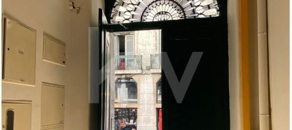 155m² Commercial property in Lisbon, Portugal No. 77262 24