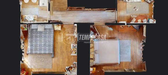 Casa de 4 habitaciónes en San Martino in Rio, Italy No. 36349 37