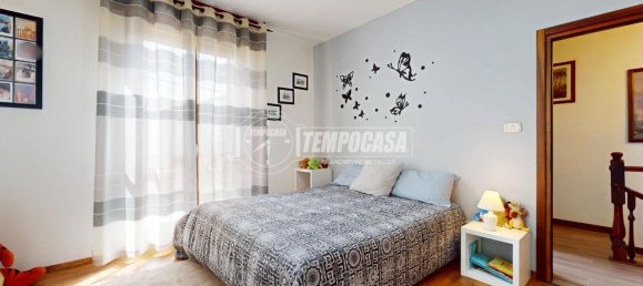 Casa de 4 habitaciónes en San Martino in Rio, Italy No. 36349 26