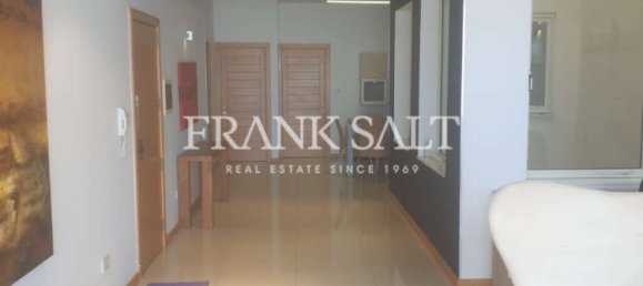 Apartamento T2 em Sliema, Malta N.º 8845 8