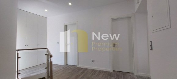 2 Schlafzimmer Haus in Sesimbra, Portugal, Nr. 216452 5