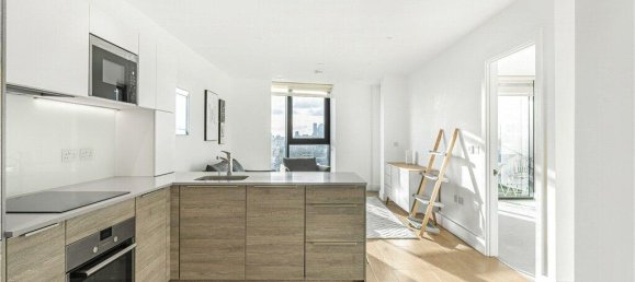 1 bedroom Apartment in London, United Kingdom No. 8681 2