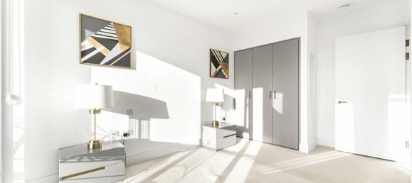 1 bedroom Apartment in London, United Kingdom No. 8681 11