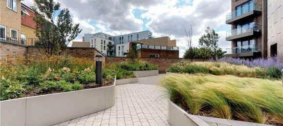 1 bedroom Apartment in London, United Kingdom No. 8681 15