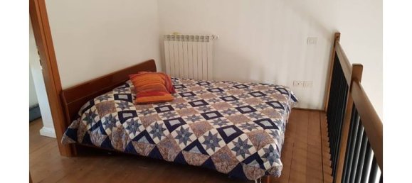 2 rooms Apartment in Castelfiorentino, Italy No. 252906 2
