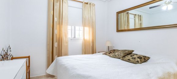 Bungalow de 3 dormitorios en Alicante, Spain No. 176430 10