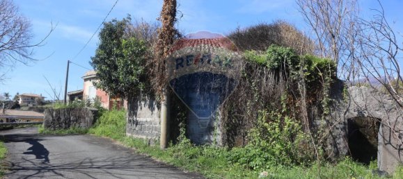 3 bedrooms House in Santa Venerina, Italy No. 320245 3