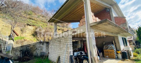 2 bedrooms Villa in Fiamignano, Italy No. 153993 3