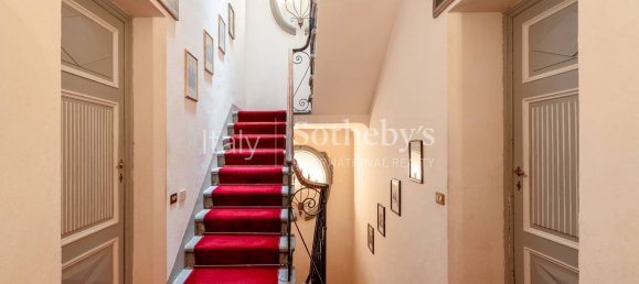 25 rooms Villa in Lucca, Italy No. 298265 24