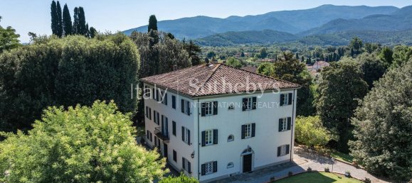 25 rooms Villa in Lucca, Italy No. 298265 5