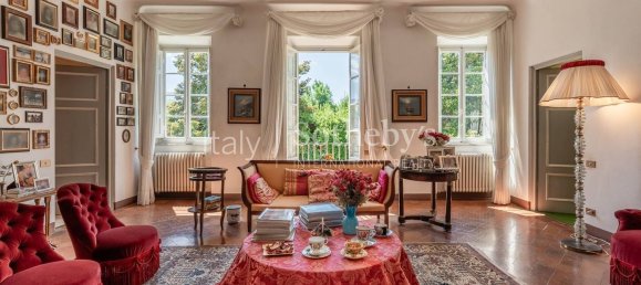 25 rooms Villa in Lucca, Italy No. 298265 11