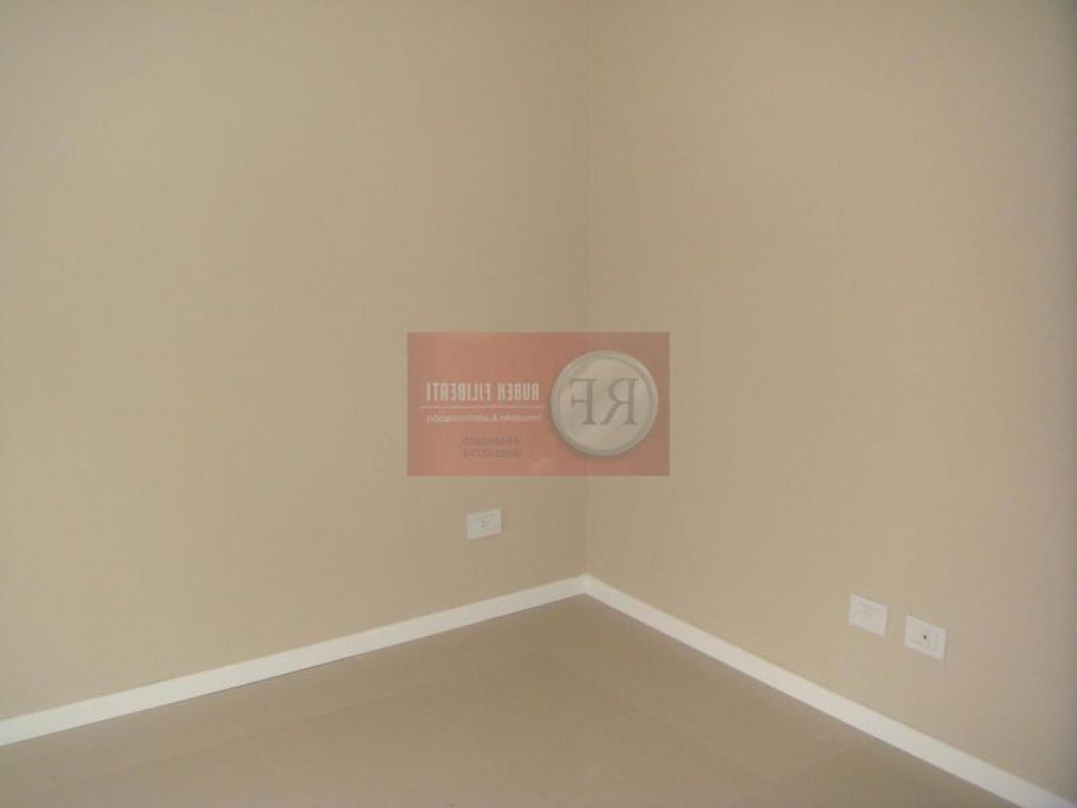 2 bedrooms Apartment in San Miguel, Argentina No. 70171