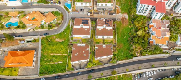 Casa de 3 dormitorios en Funchal, Portugal No. 17045 46