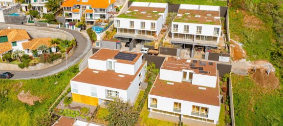 Casa de 3 dormitorios en Funchal, Portugal No. 17045 44