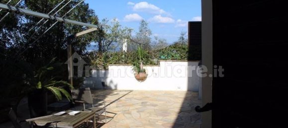 3 bedrooms Apartment in Bagno a Ripoli, Italy No. 48518 2