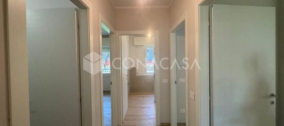 3 bedrooms Apartment in Sassuolo, Italy No. 379658 10