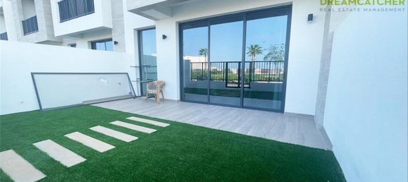 Villa T2 em Mina Al Arab, UAE N.º 94790 21