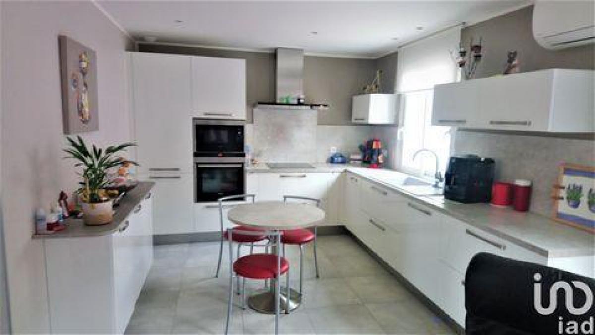 Дом с 4 спальнями в Нарбонн, Франция № 28670