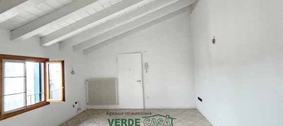 Квартира с 2 спальнями в Сан Дзеноне дельи Эдзелини, Италия № 60730 4