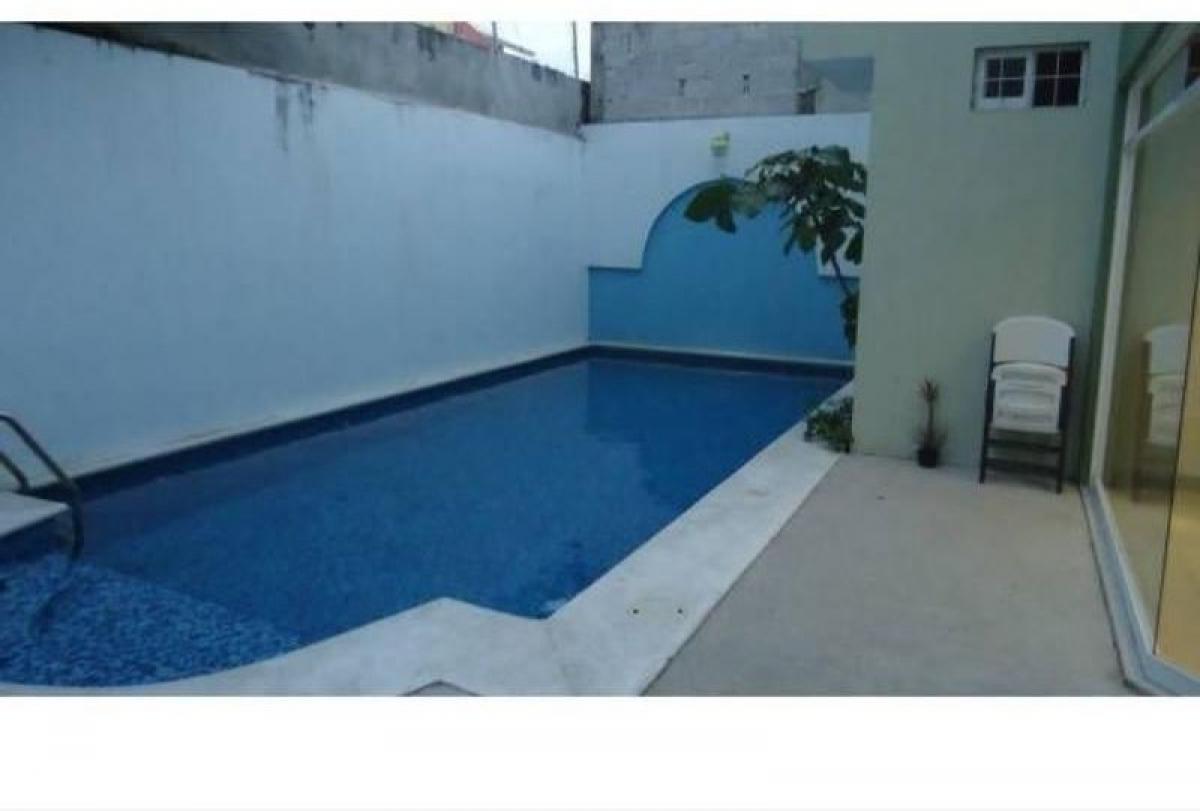 Casa de 4 dormitorios en Chiapas, Mexico No. 158603