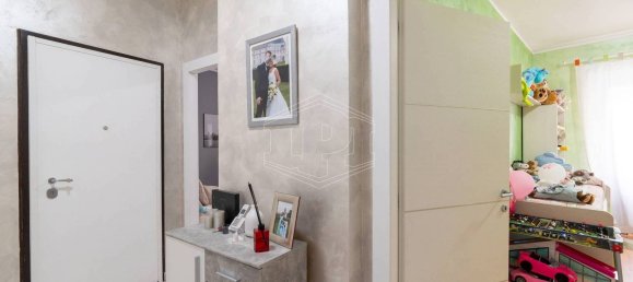 Квартира с 3 комнатами в Риволи, Италия № 261606 14