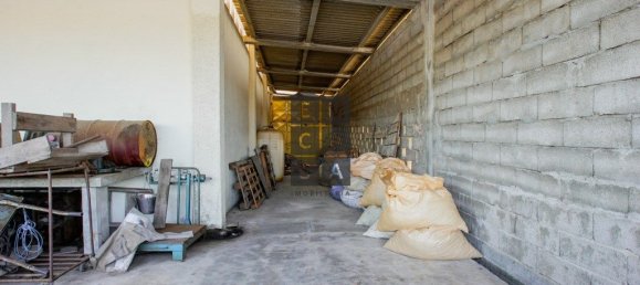 911m² Commercial property in Lourosa, Portugal No. 81495 17