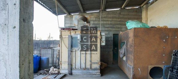 911m² Commercial property in Lourosa, Portugal No. 81495 14