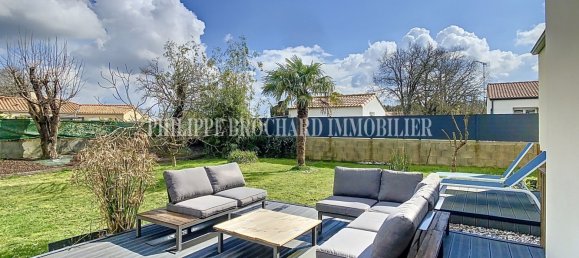 3 Schlafzimmer Haus in Le Poire-sur-Vie, France, Nr. 102165 3