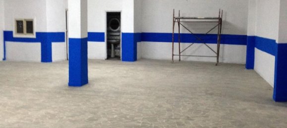 450m² Commercial property in Naples, Italy No. 325230 2