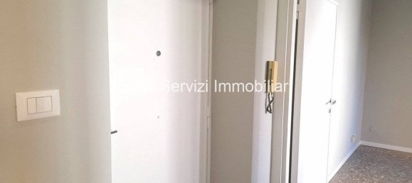 1 bedroom Apartment in Rome, Italy No. 318319 9