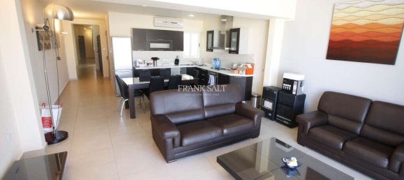 2 chambres Penthouse à Sliema, Malta No. 6534 3