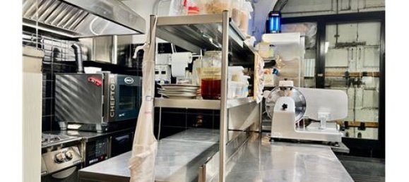 Imóvel comercial de 5 divisões em Pistoia, Italy N.º 280262 42