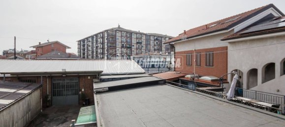 Квартира с 2 спальнями в Колленьо, Италия № 9330 29