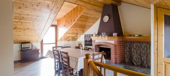 Квартира с 2 спальнями в Колленьо, Италия № 9330 22