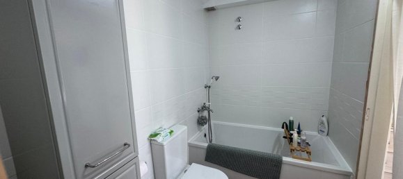 Квартира с 3 спальнями в Фуэнхирола, Испания № 175853 10