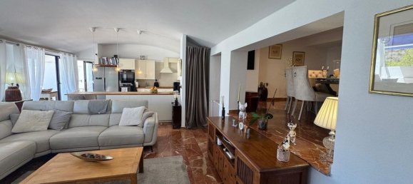 Квартира с 3 спальнями в Фуэнхирола, Испания № 175853 31