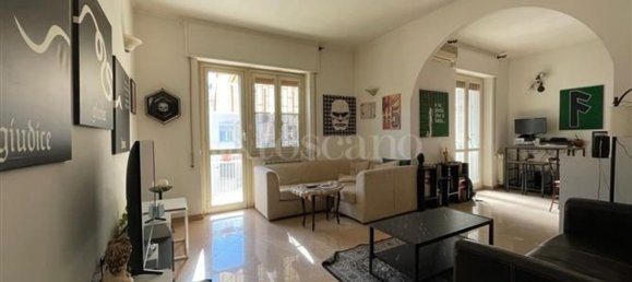 5 rooms Apartment in Rome, Italy No. 46213 5