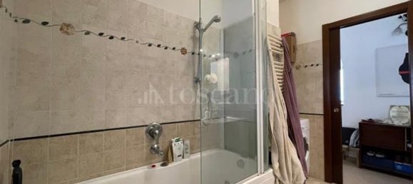 5 rooms Apartment in Rome, Italy No. 46213 18