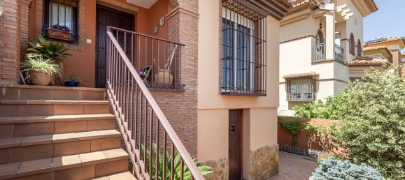 Adosado de 5 dormitorios en La Zubia, Spain No. 154742 46