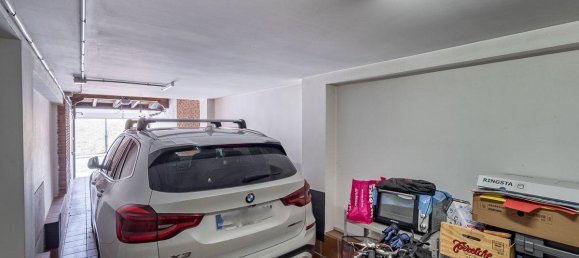 Adosado de 5 dormitorios en La Zubia, Spain No. 154742 33