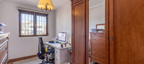 Adosado de 5 dormitorios en La Zubia, Spain No. 154742 20