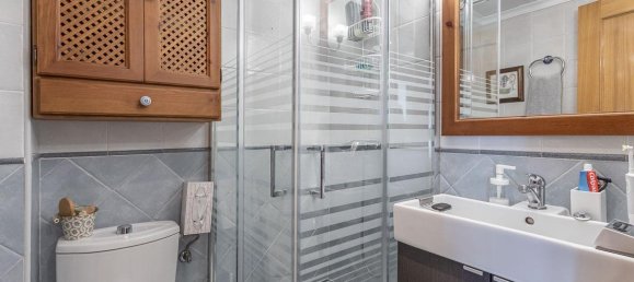 Adosado de 5 dormitorios en La Zubia, Spain No. 154742 24