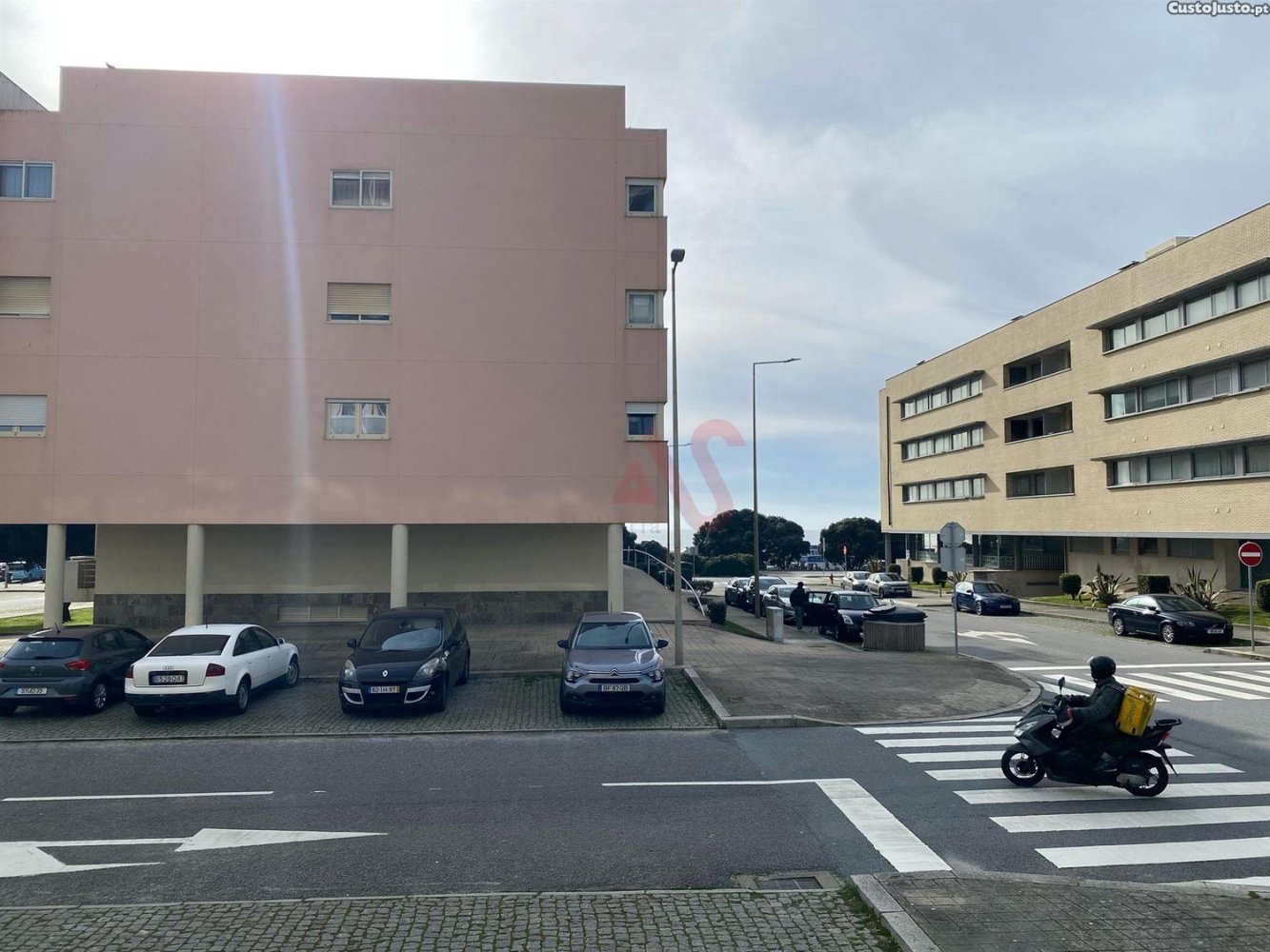 1 bedroom Apartment in Matosinhos, Portugal No. 248676