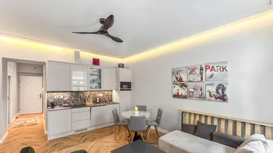 Квартира с 3 комнатами в Маргаретен, Австрия № 83540