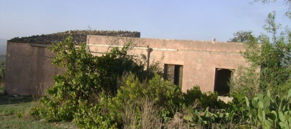 Terreno en Noto, Italy 158000 m² No. 60363 11