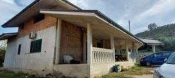 4 bedrooms Apartment in Loreto Aprutino, Italy No. 376909 19