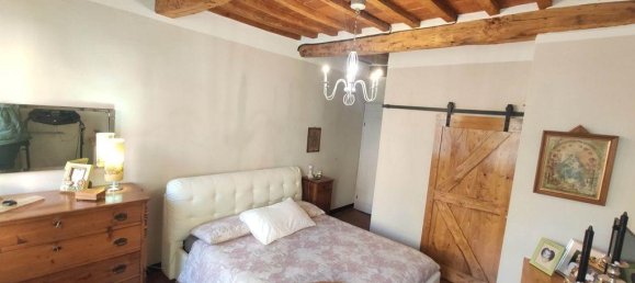 11 rooms House in Foiano della Chiana, Italy No. 91833 13
