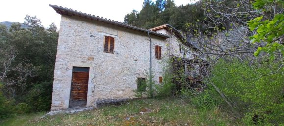 8 rooms House in Scheggino, Italy No. 81023 20