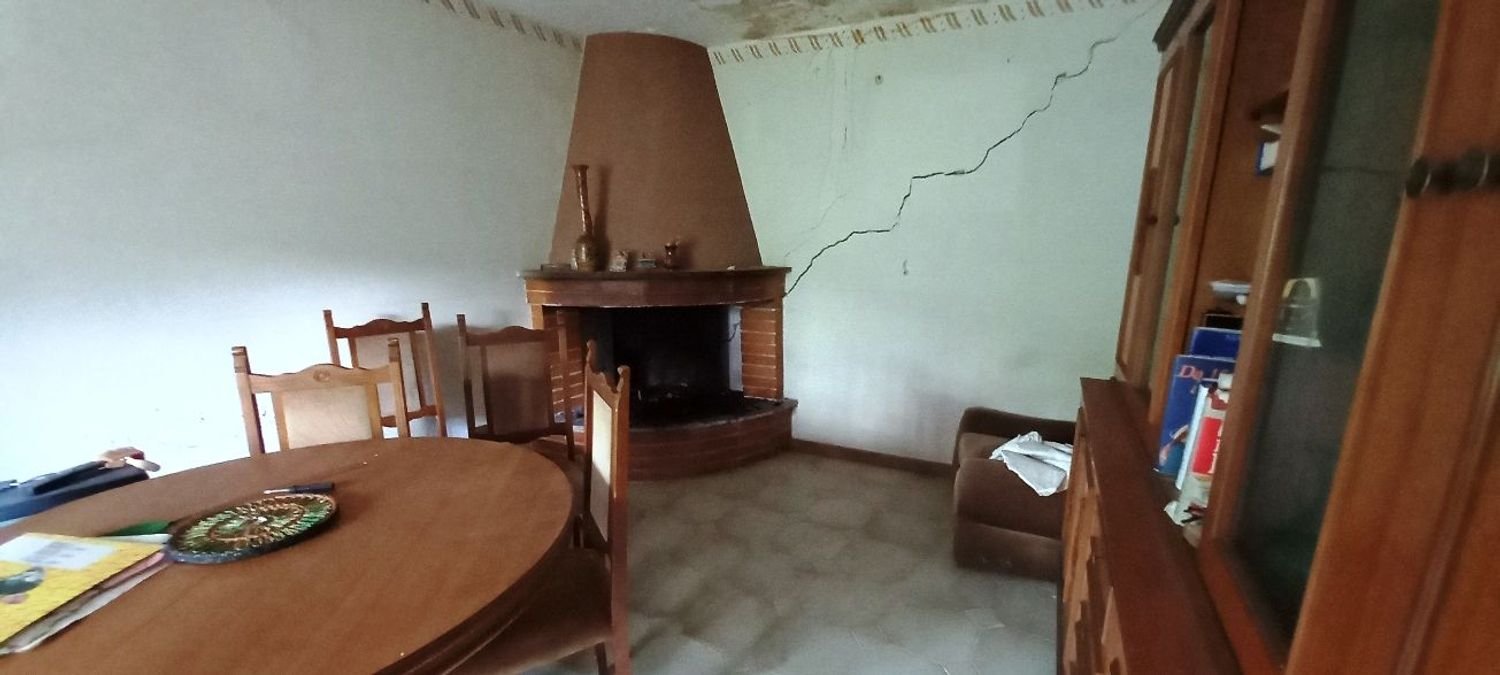 8 rooms House in Scheggino, Italy No. 81023