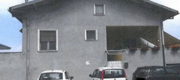 3 bedrooms Apartment in Pianella, Italy No. 340899 2